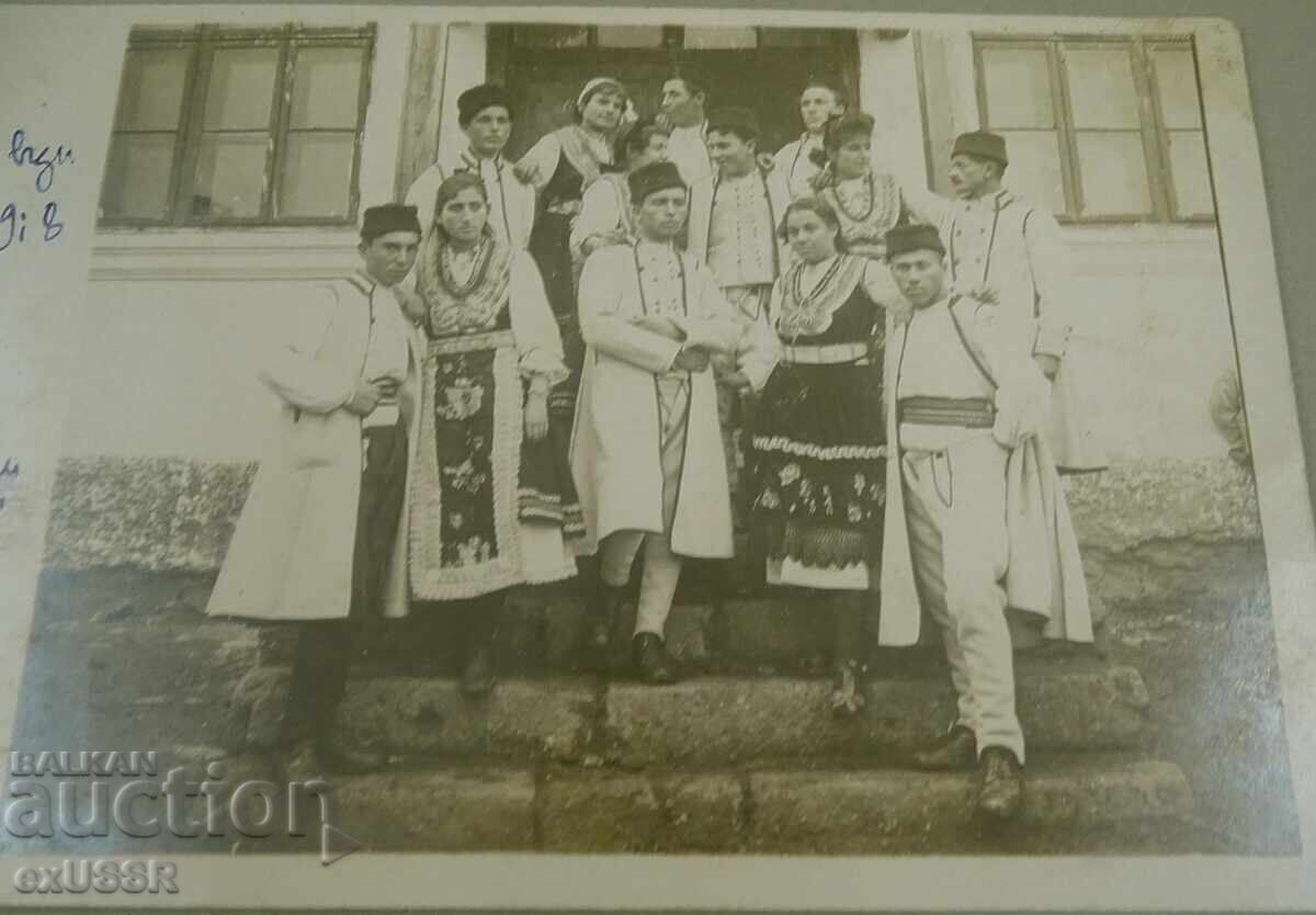 Стара снимка картичка от Чипровци 1918 ,Носии с цена 25.00 лв. | € 12.78