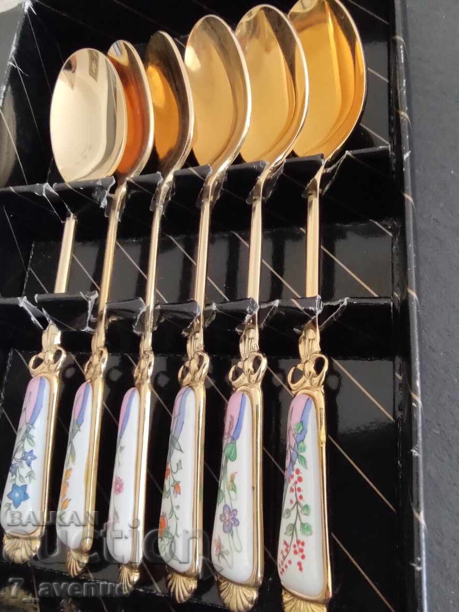 Auction  Dessert Spoons with Flowers, Triumph of Nature 30.06.25