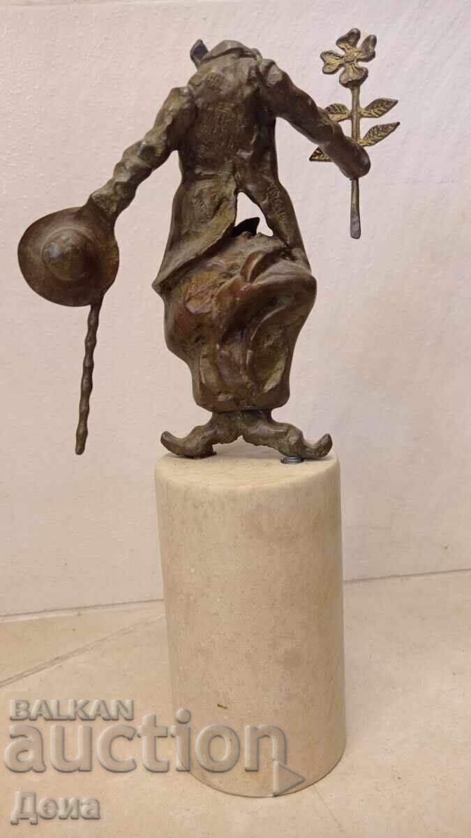 Доставка на Ставри Калинов- скулптура "Чарли Чаплин"