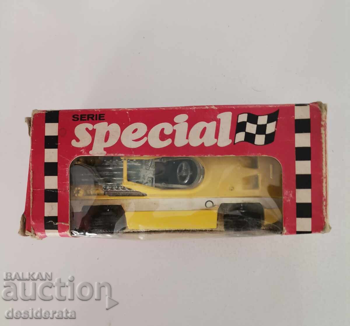 Колекционерска количка, специална серия с цена 90.00 лв. | € 46.02 Колекционерска количка, специална серия с цена 90.00 лв. | € 46.02