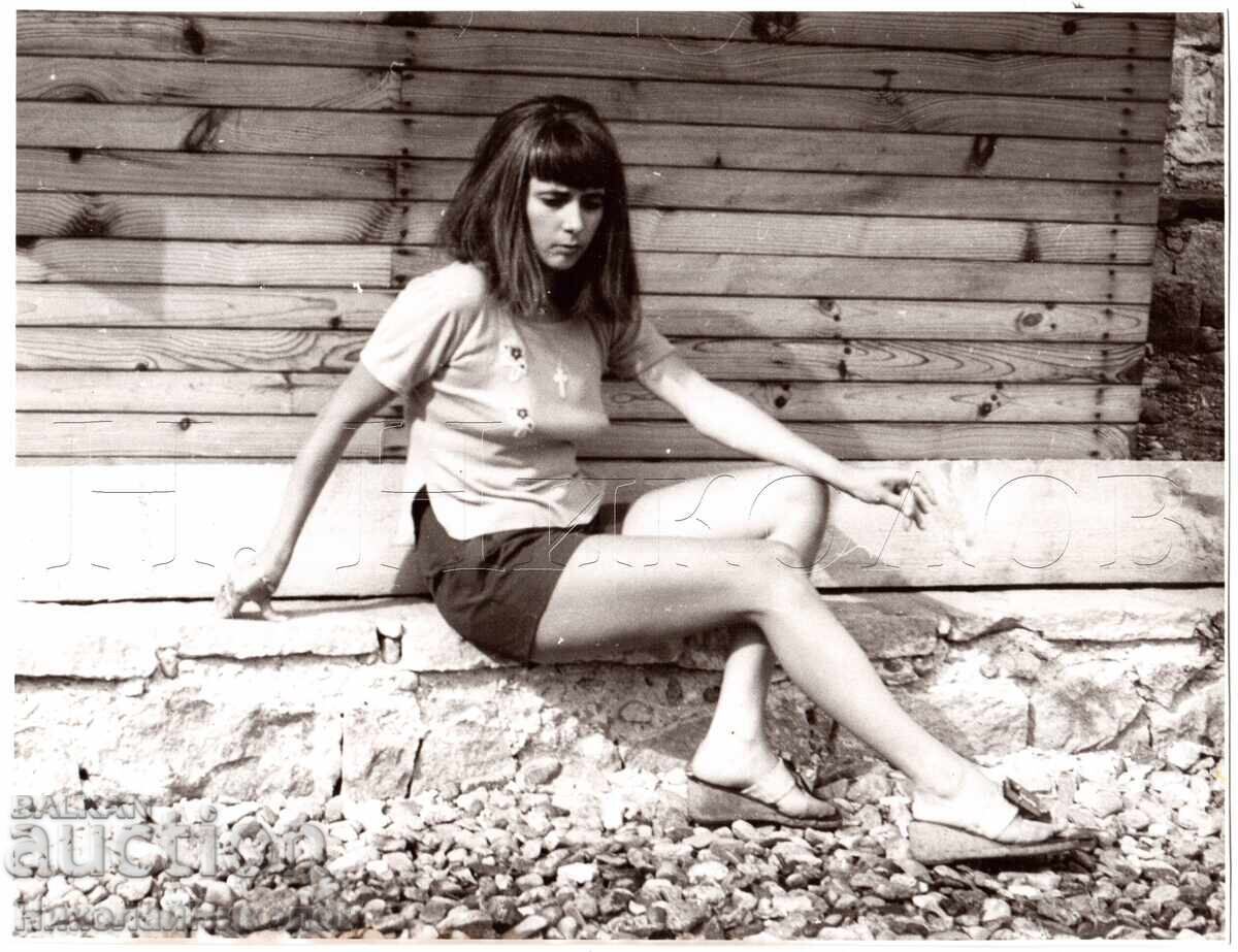 ΜΕΓΑΛΗ ΦΩΤΟΓΡΑΦΙΑ ART ΦΩΤΟΓΡΑΦΙΑ ΟΜΟΡΦΗ ΓΥΝΑΙΚΑ Ε092