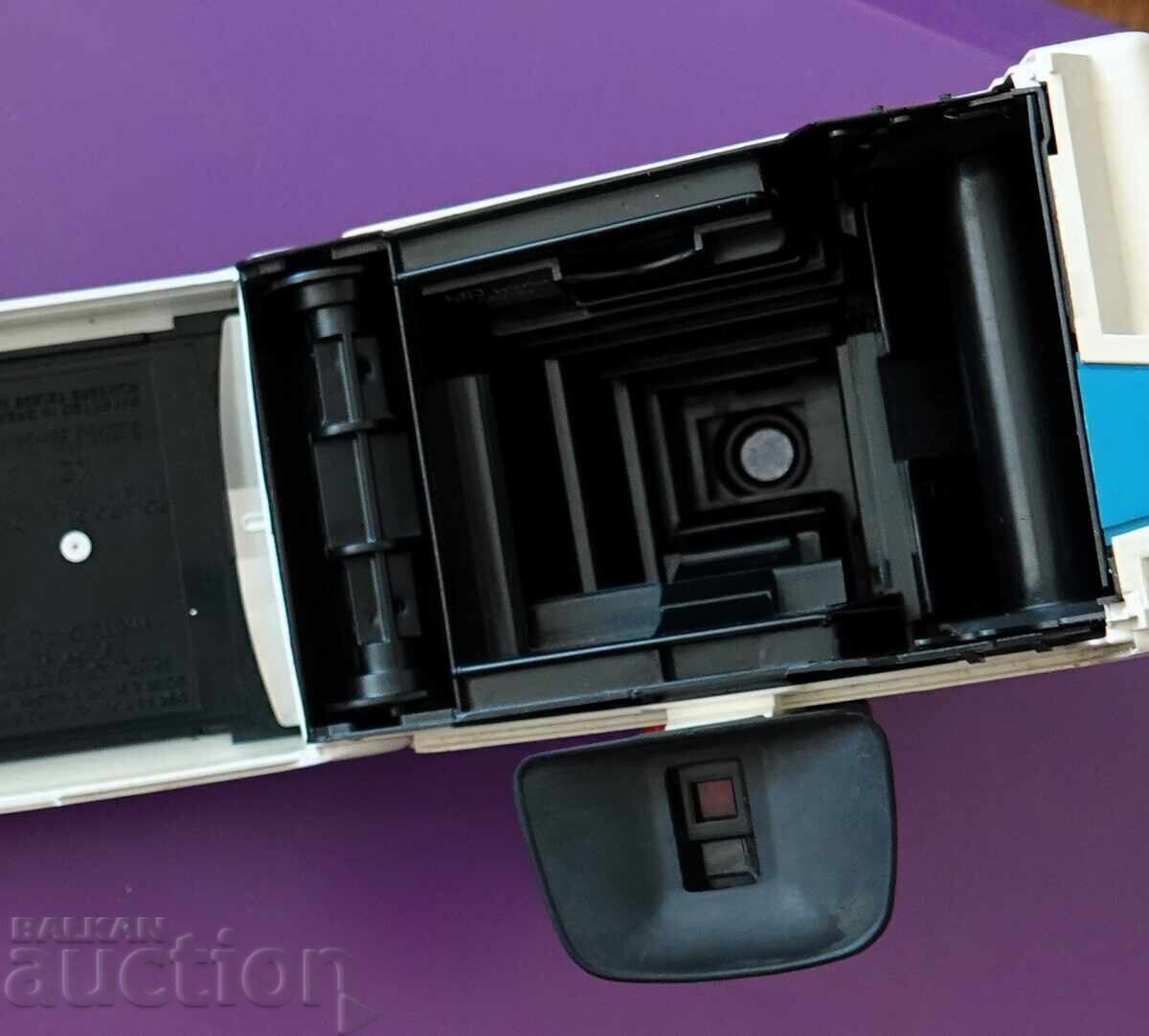 Παράδοση Polaroid Swinger Model 20 Παράδοση Polaroid Swinger Model 20