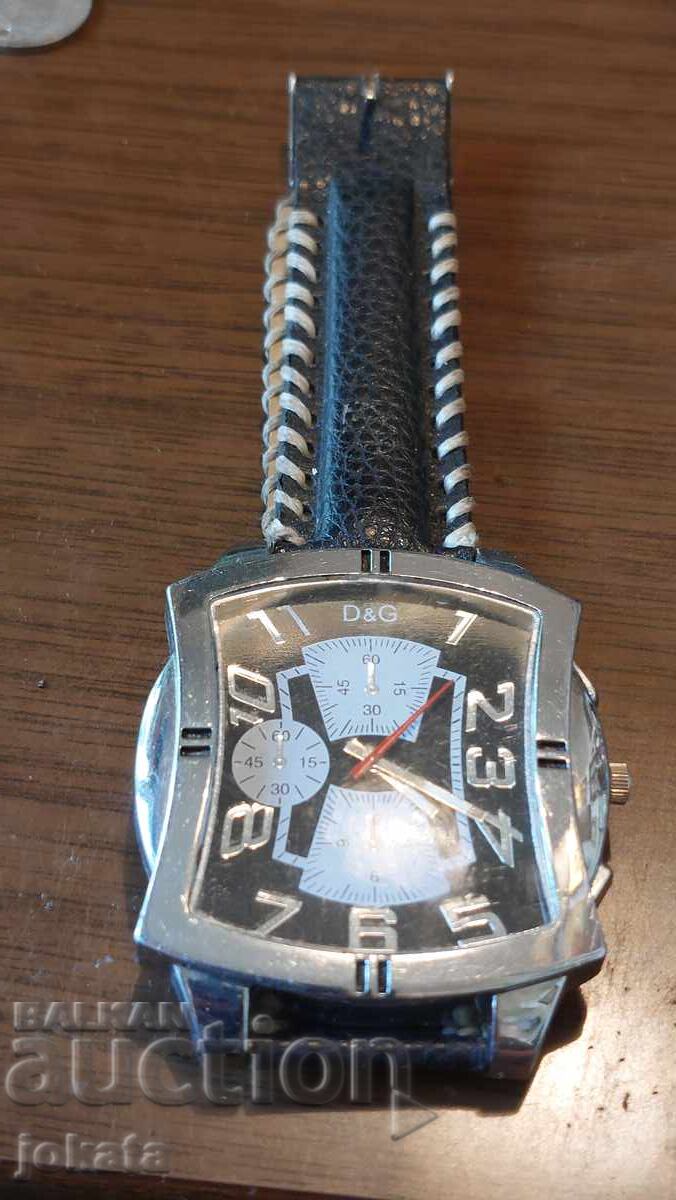 clock with price 25.00 BGN | € 12.78