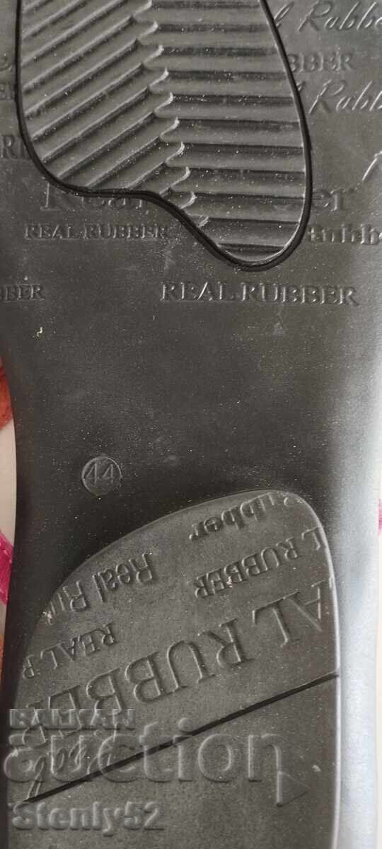 Delivery of Women's suede sandal #44 Delivery of Women's suede sandal #44