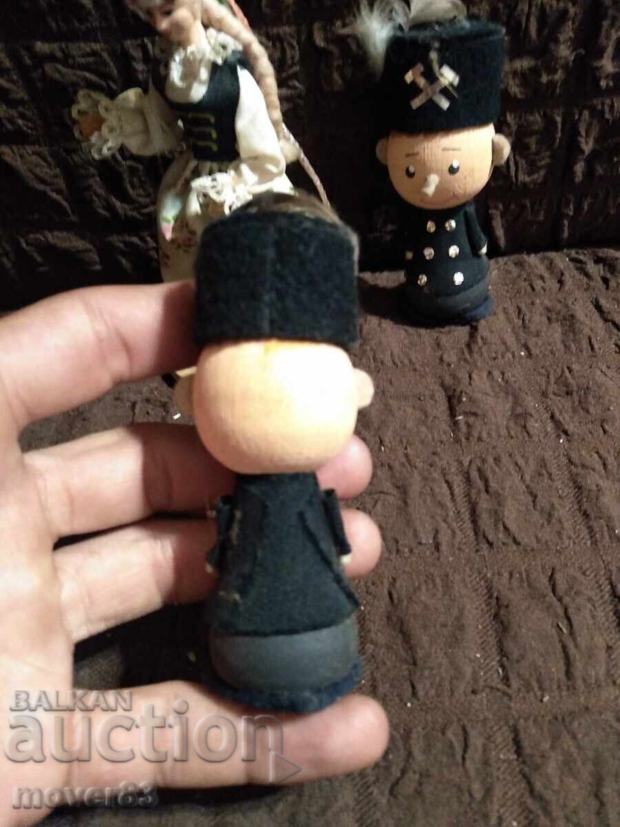 Auction Socialist Old Figurines-Souvenirs. Poland Auction Socialist Old Figurines-Souvenirs. Poland