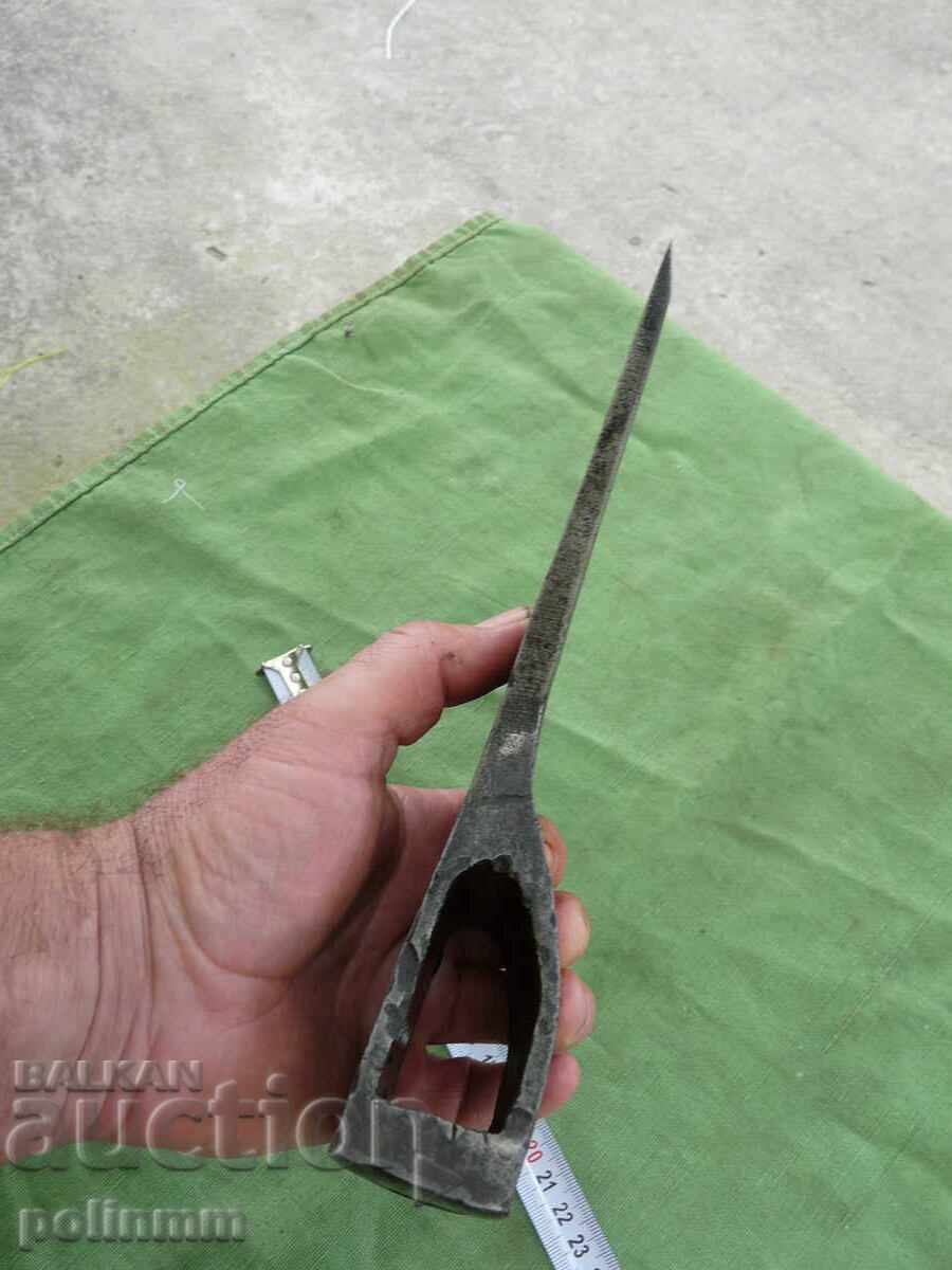 Delivery of Splitting Axe Oshenkopf - 575