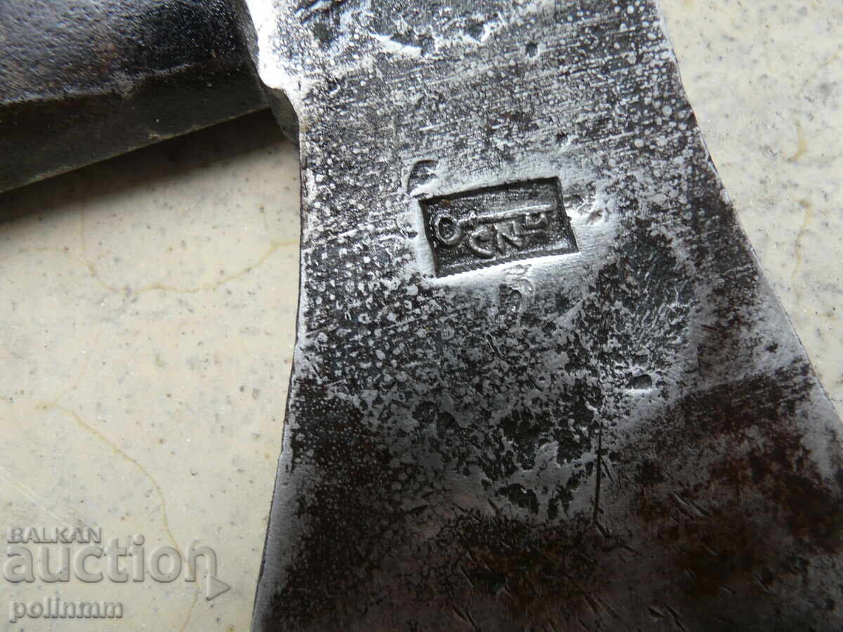 Δημοπρασία Παλιό γερμανικό τσεκούρι - 575