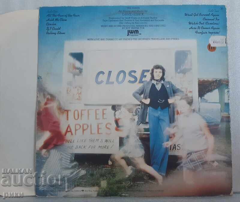 David Essex ‎– All The Fun Of The Fair 1975 cu preț 9.00 BGN | € 4.60
