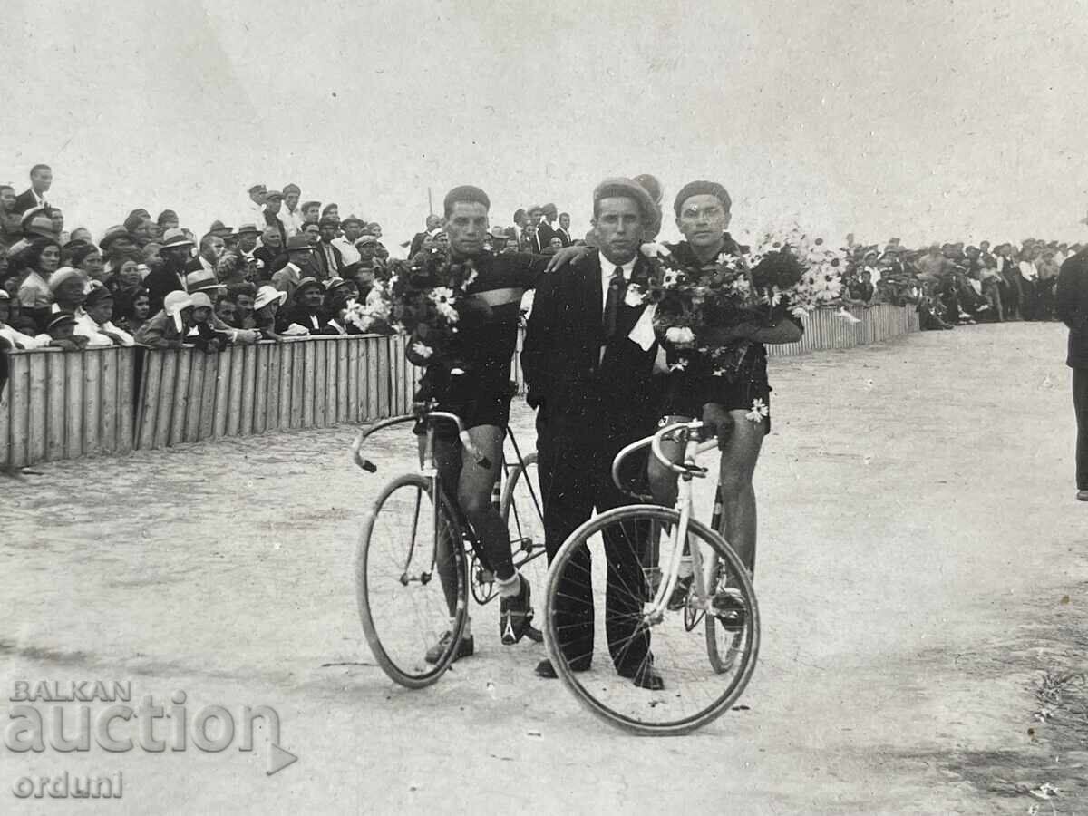 5033 Βασίλειο της Βουλγαρίας ποδηλατικοί αγώνες Στάρα Ζαγόρα με τιμή 50.00 BGN | € 25.56