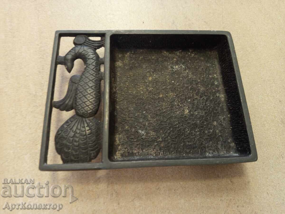 Δημοπρασία Σταχτοδοχείο μεταλλικό