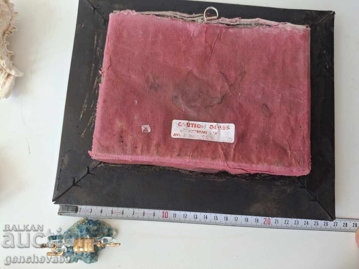 Delivery of Glass Ships Delivery of Glass Ships