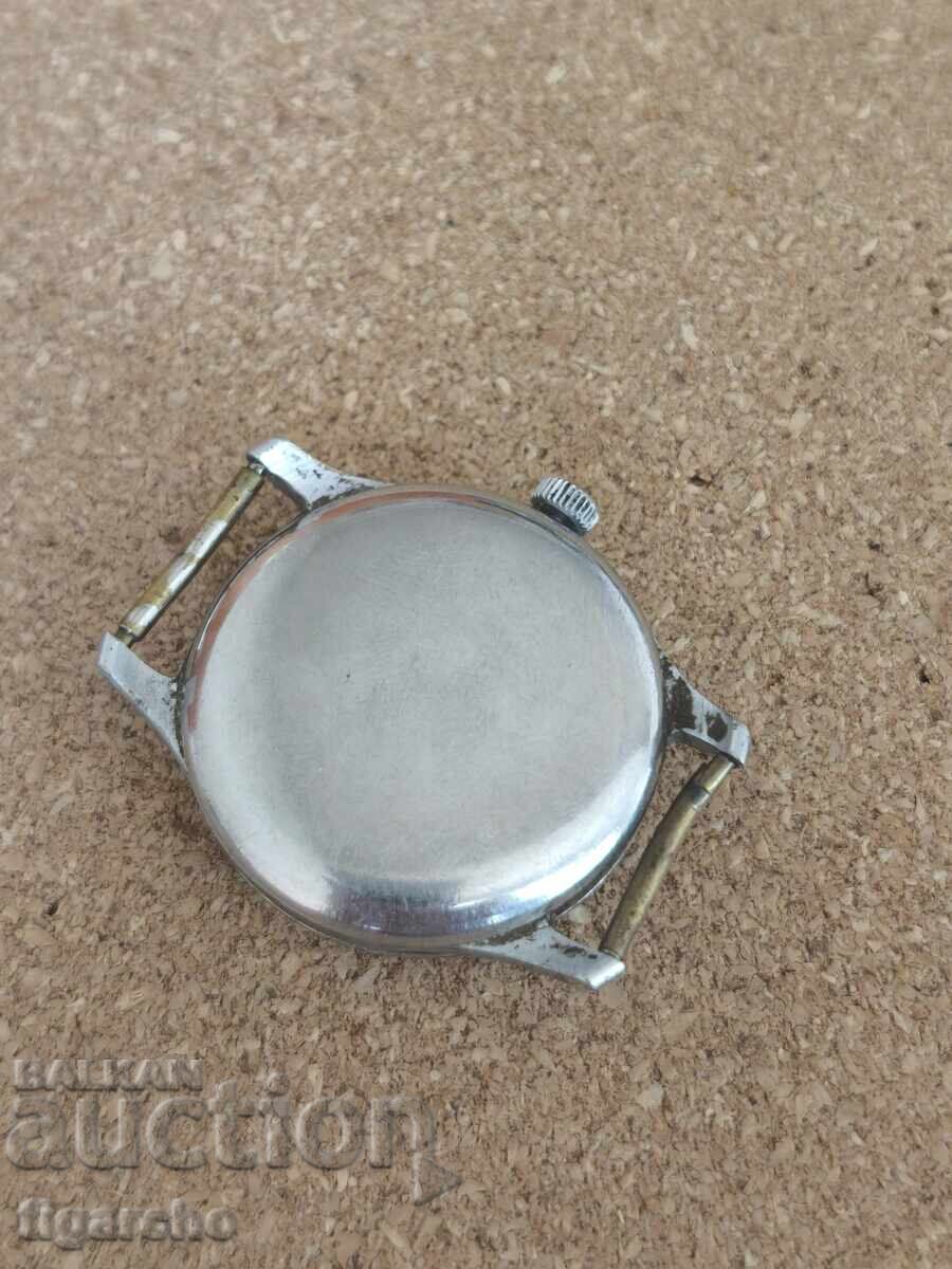 Ρολόι Pobeda με τιμή 60.00 BGN | € 30.68 Ρολόι Pobeda με τιμή 60.00 BGN | € 30.68