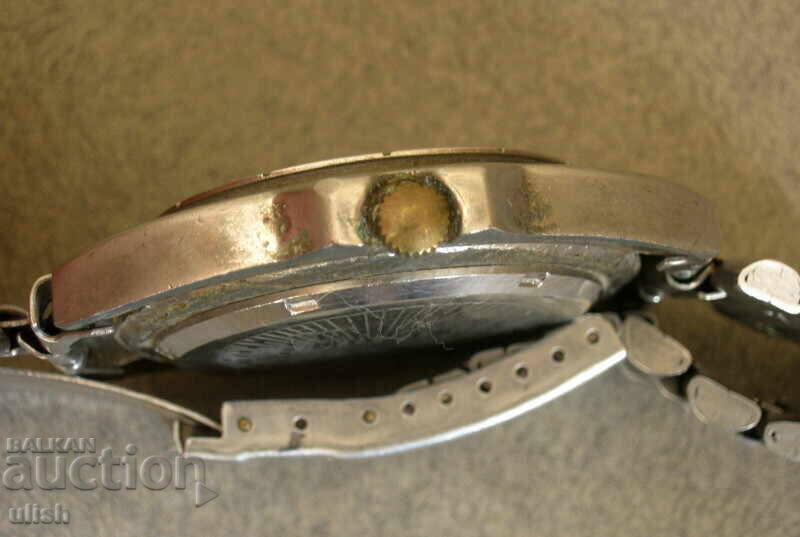 Auction  Vostok Komandirskie Watch with Bracelet