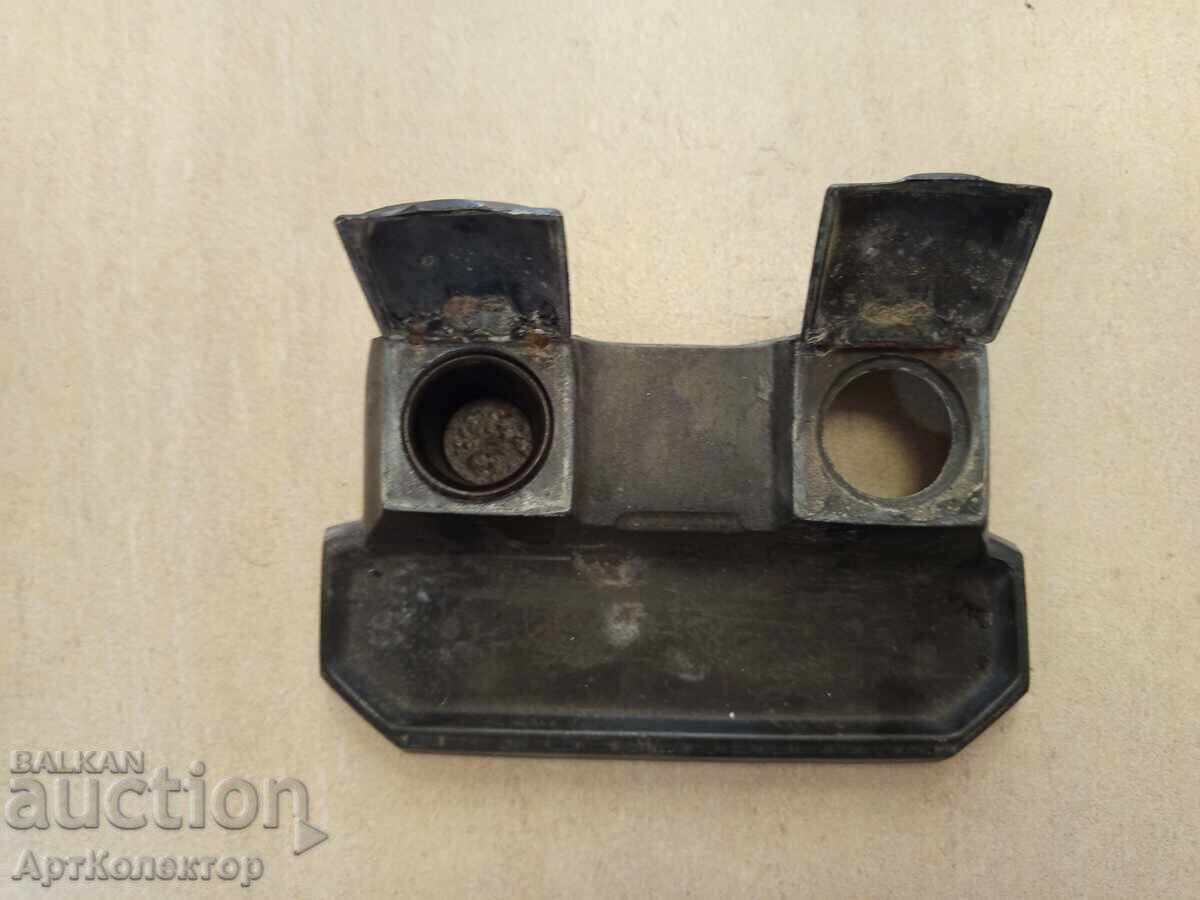 СТАРА КРАСИВА МЕТАЛНА МАСТИЛНИЦА ЗА ПИСАЛИЩЕ - 6