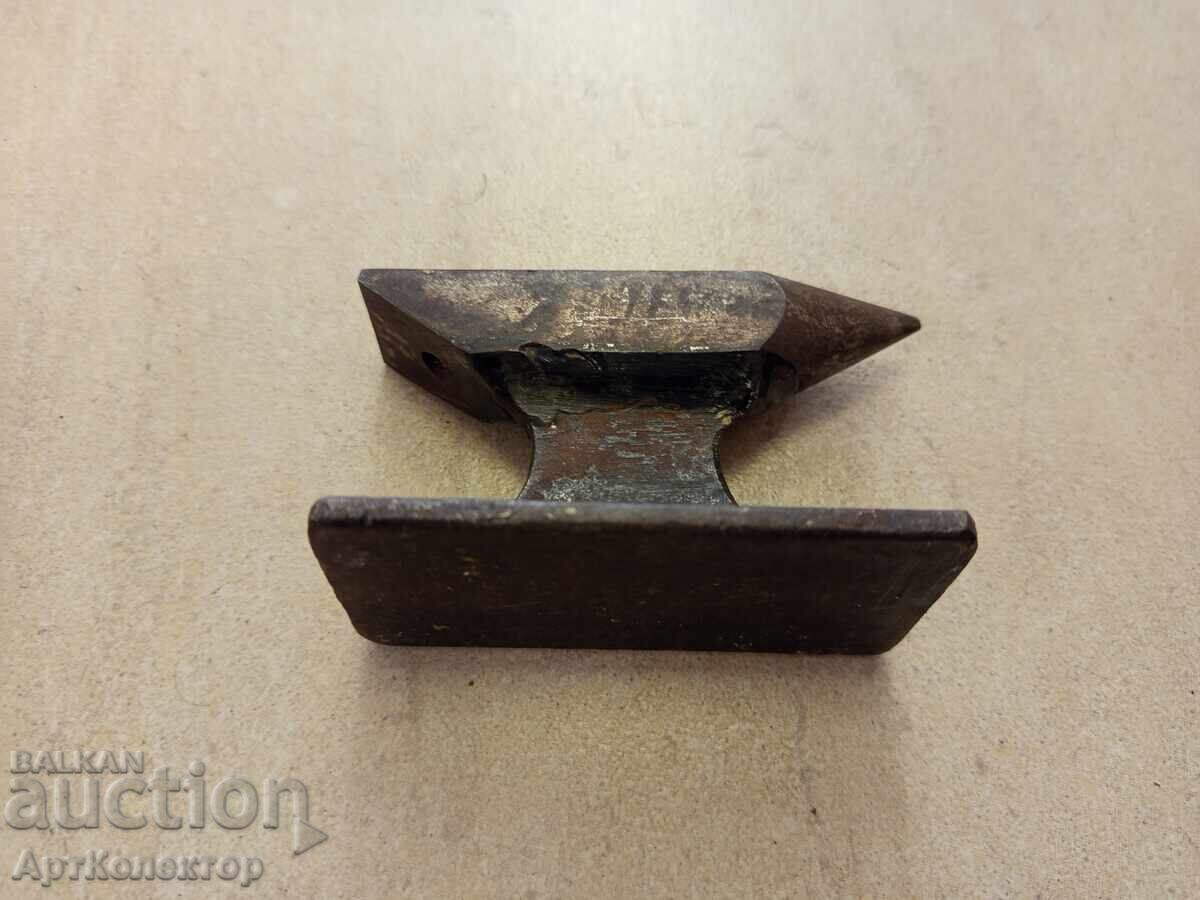 Livrarea Nicovală de ceasornicar și bijutier