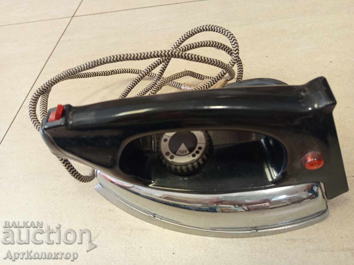 Παλιό ρωσικό σοβιετικό σίδερο ατμού sssr - 5 Παλιό ρωσικό σοβιετικό σίδερο ατμού sssr - 5