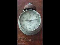 CEAS DE DEȘTEPTĂTOR JUNGHANS KRŬSTYU TOCHEV KYUSTENDIL