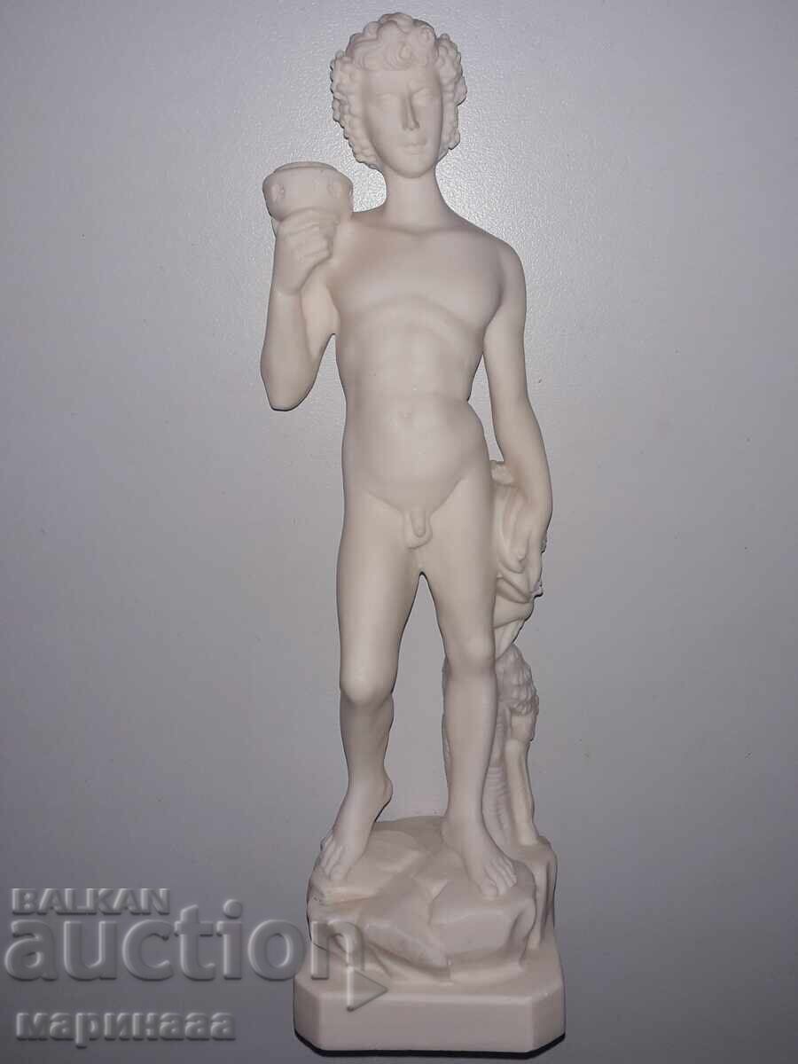 FIGURĂ. PULBERE DE MARMURĂ. ITALIA cu preț 25.00 BGN | € 12.78