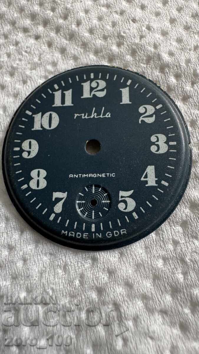 Καντράν Ruhla με τιμή 10.00 BGN | € 5.11 Καντράν Ruhla με τιμή 10.00 BGN | € 5.11