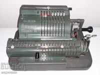 Old Mechanical Calculating Machine ''HAMANN MANUS R''