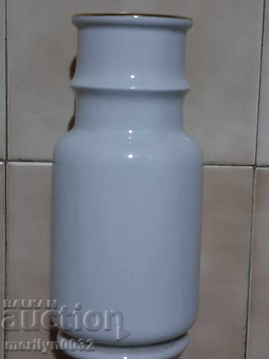 Delivery of Old prize vase porcelain MNO 1982 year Training SHIELD-82 PRB