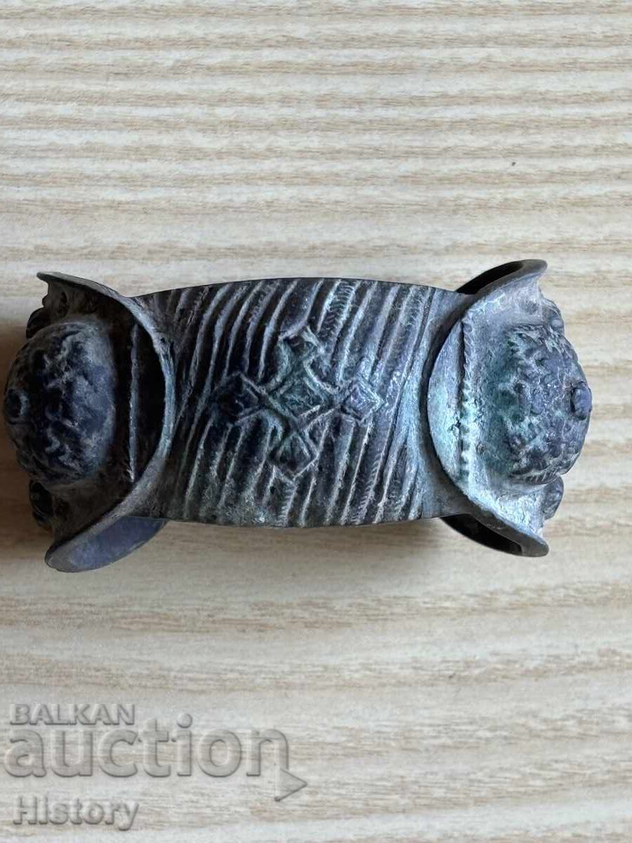 Bratara renascentista cu prastia