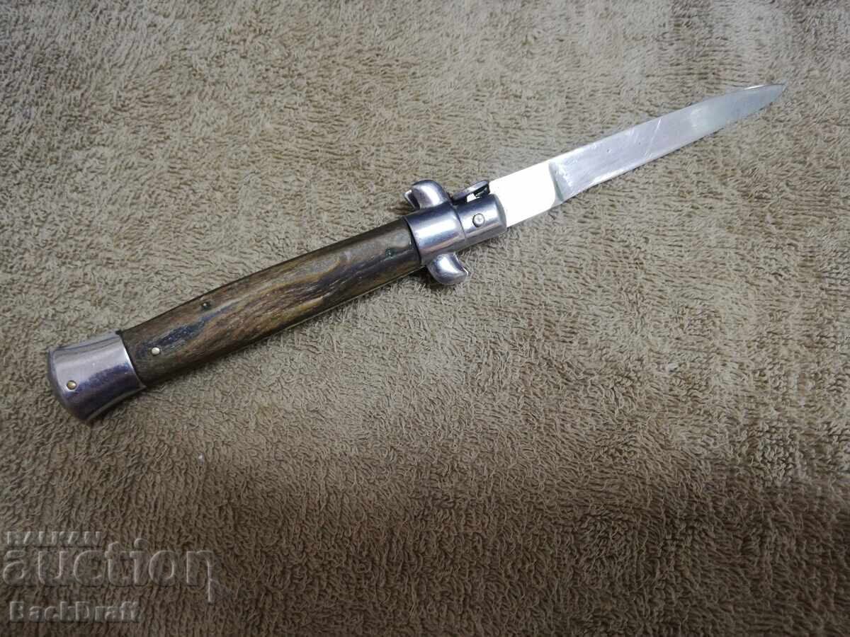 Παράδοση Παλιό αυτόματο μαχαίρι, στιλέτο Rostfrei, λαβή από κέρατο