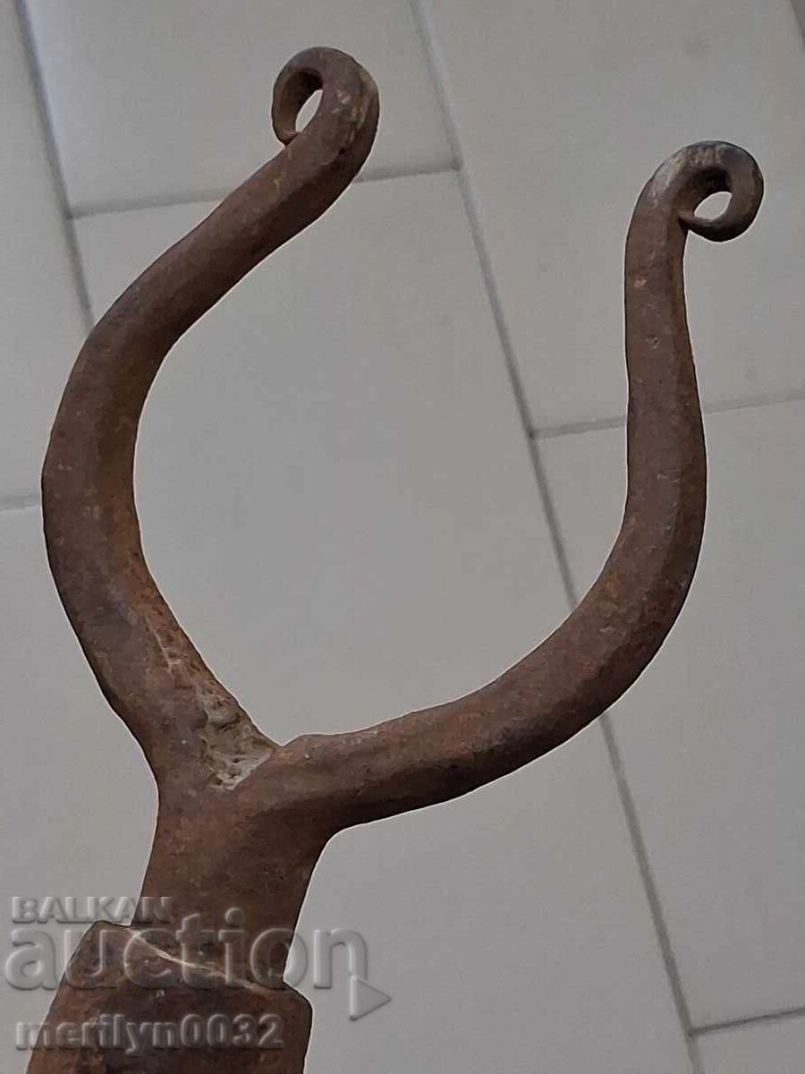 Auction  Hand-forged wedge from ox yoke, wrought iron, ok
