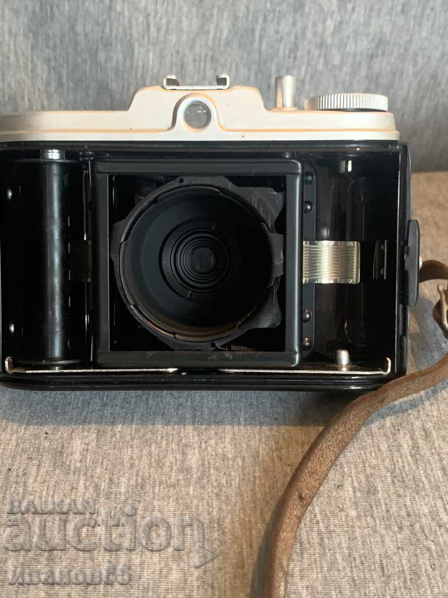 Delivery of AGFA ISOLA I Camera