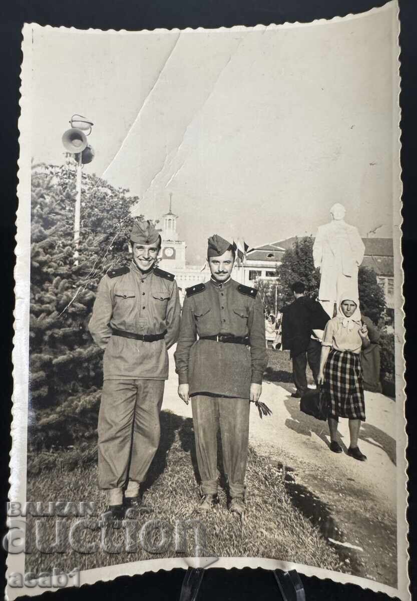 Luptători din vremea sovietică Luptători din vremea sovietică