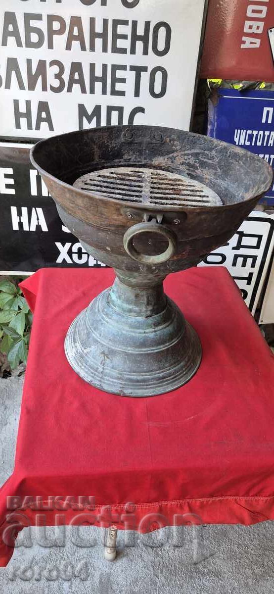 ΜΑΝΓΑΛ - Μπάρμπεκιου - 250 ΕΤΩΝ με τιμή 799.00 BGN | € 408.52