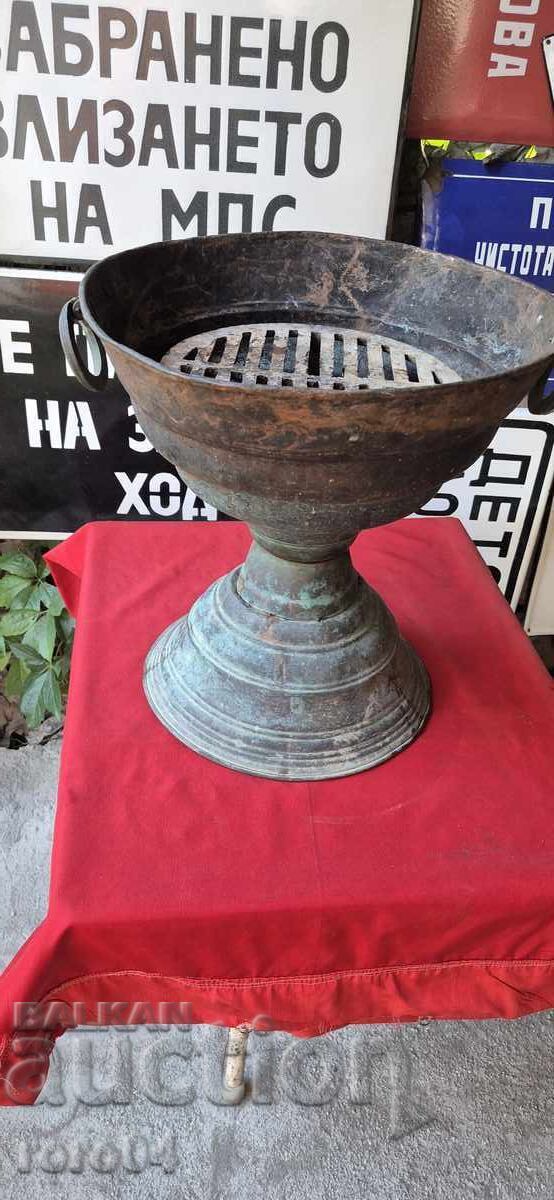 ΜΑΝΓΑΛ - Μπάρμπεκιου - 250 ΕΤΩΝ