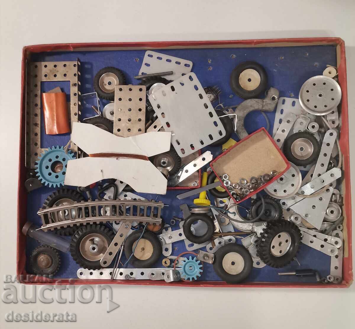 Детски конструктор "Пионер - инженер" с цена 50.00 лв. | € 25.56