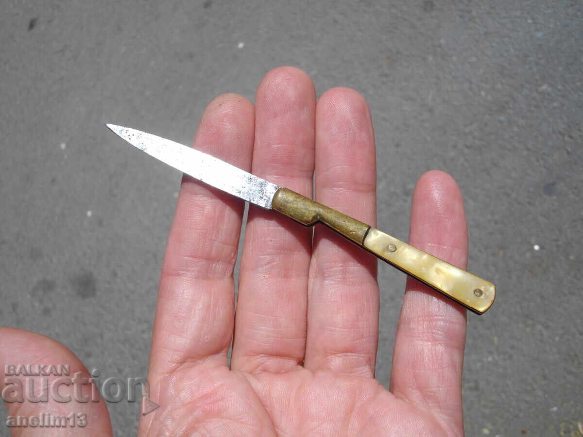 Collector's Pocket Knife NAVAJA VENDETTA