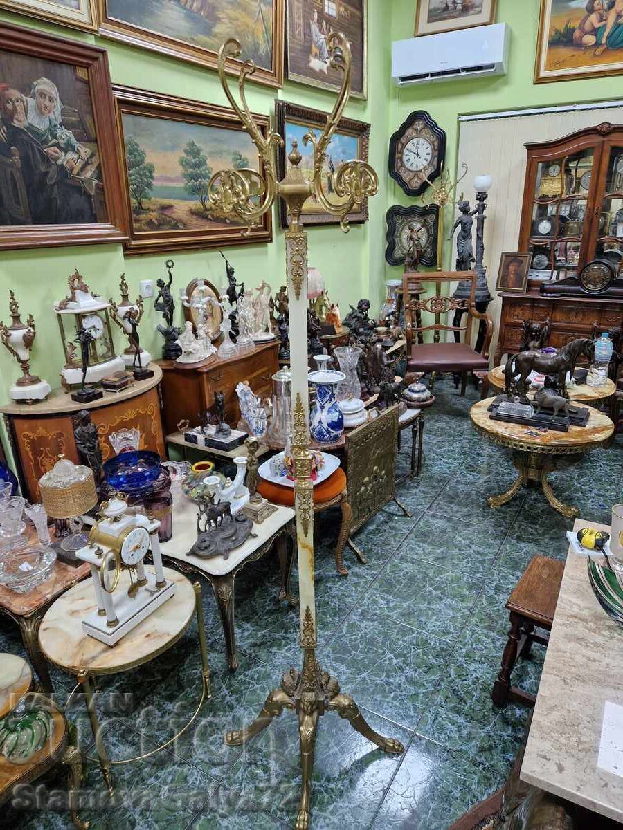 Μοναδική αντίκα γαλλική κρεμάστρα δαπέδου από μπρούντζο και όνυχα με τιμή € 663.15 | 1297.01 BGN