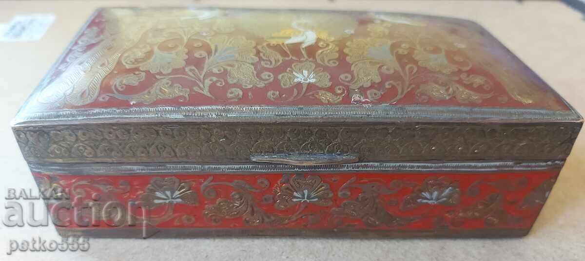 Delivery of Old Bronze Box Delivery of Old Bronze Box