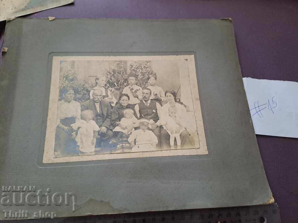 Fotografie veche - carton - grup de oameni Fotografie veche - carton - grup de oameni