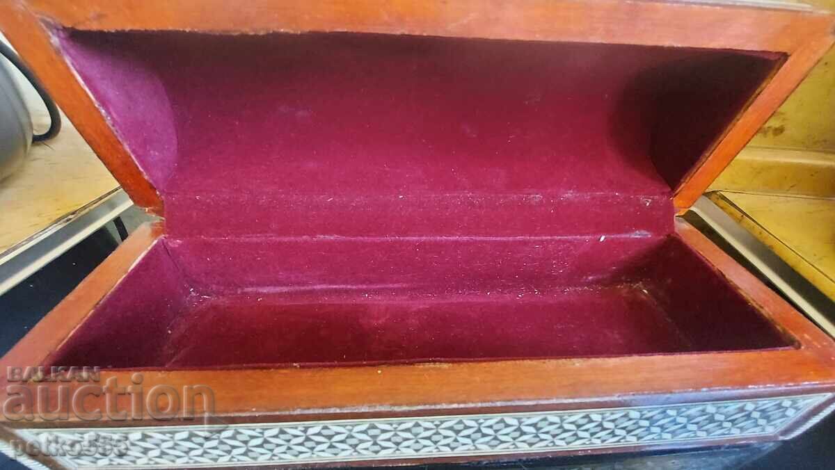 Old wooden jewelry box, mother-of-pearl inlay with price 140.00 BGN | € 71.58