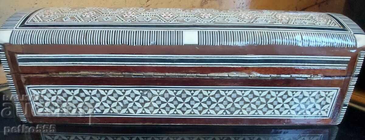 Old wooden jewelry box, mother-of-pearl inlay - 5