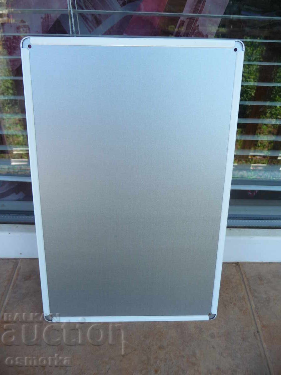 Δημοπρασία Μεταλλική πινακίδα φαγητό μπέργκερ τυρί vegan μπέικον κοτόπουλο big