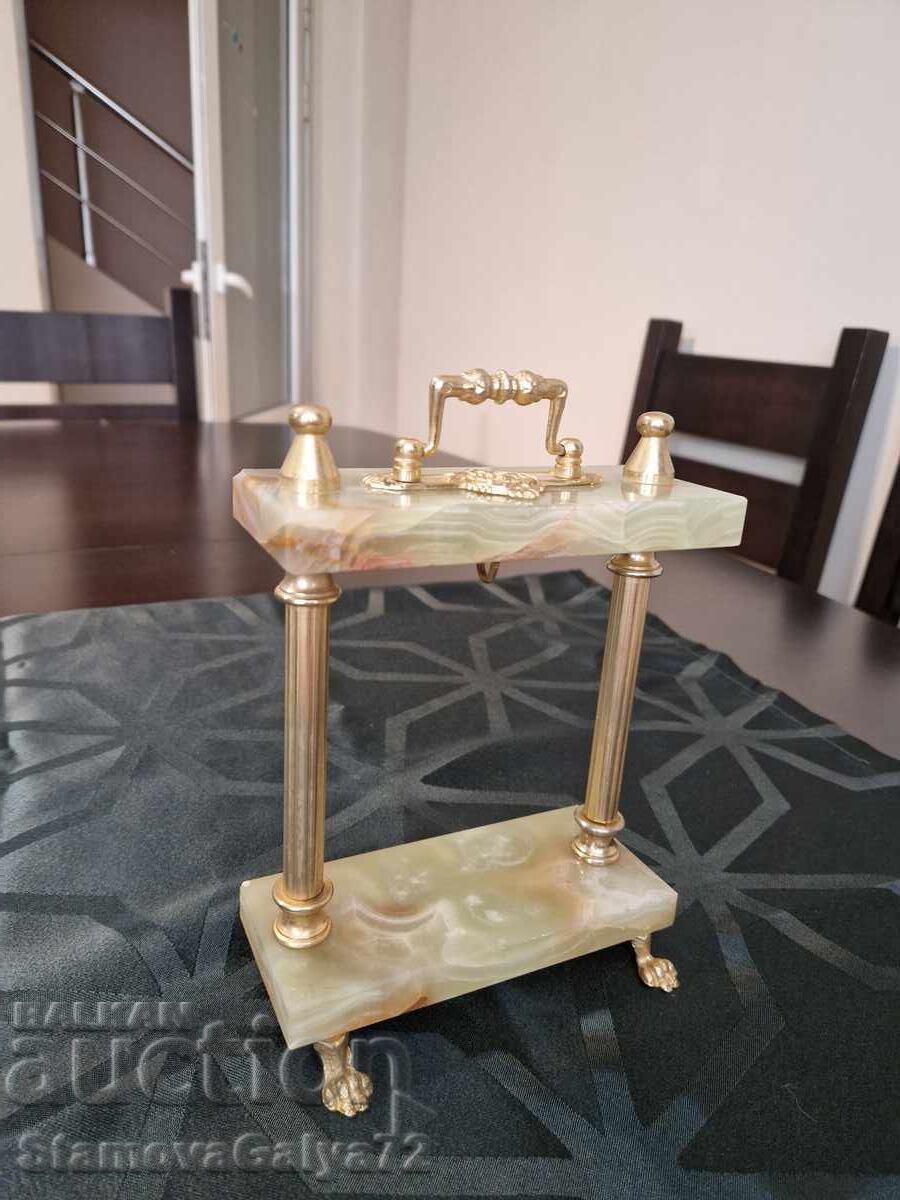 Livrarea Vechi suport englezesc-belgian superb pentru ceas de buzunar Livrarea Vechi suport englezesc-belgian superb pentru ceas de buzunar