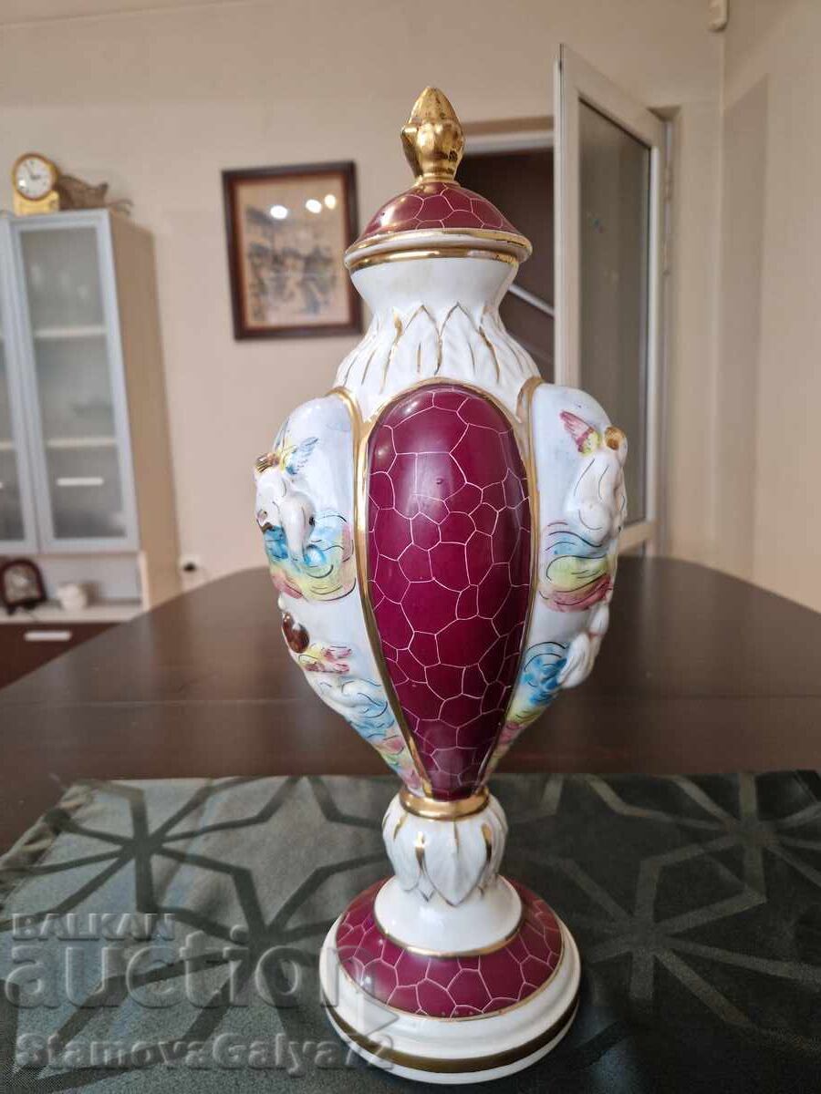 Livrarea Minunată urnă, vas, vază din porțelan antic Capodimonte Livrarea Minunată urnă, vas, vază din porțelan antic Capodimonte