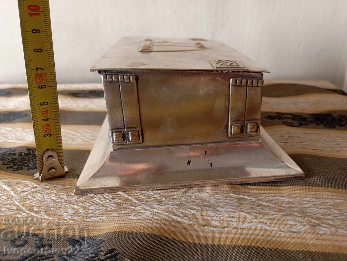 Доставка на Стара кутия за бижута арт нуво wmf