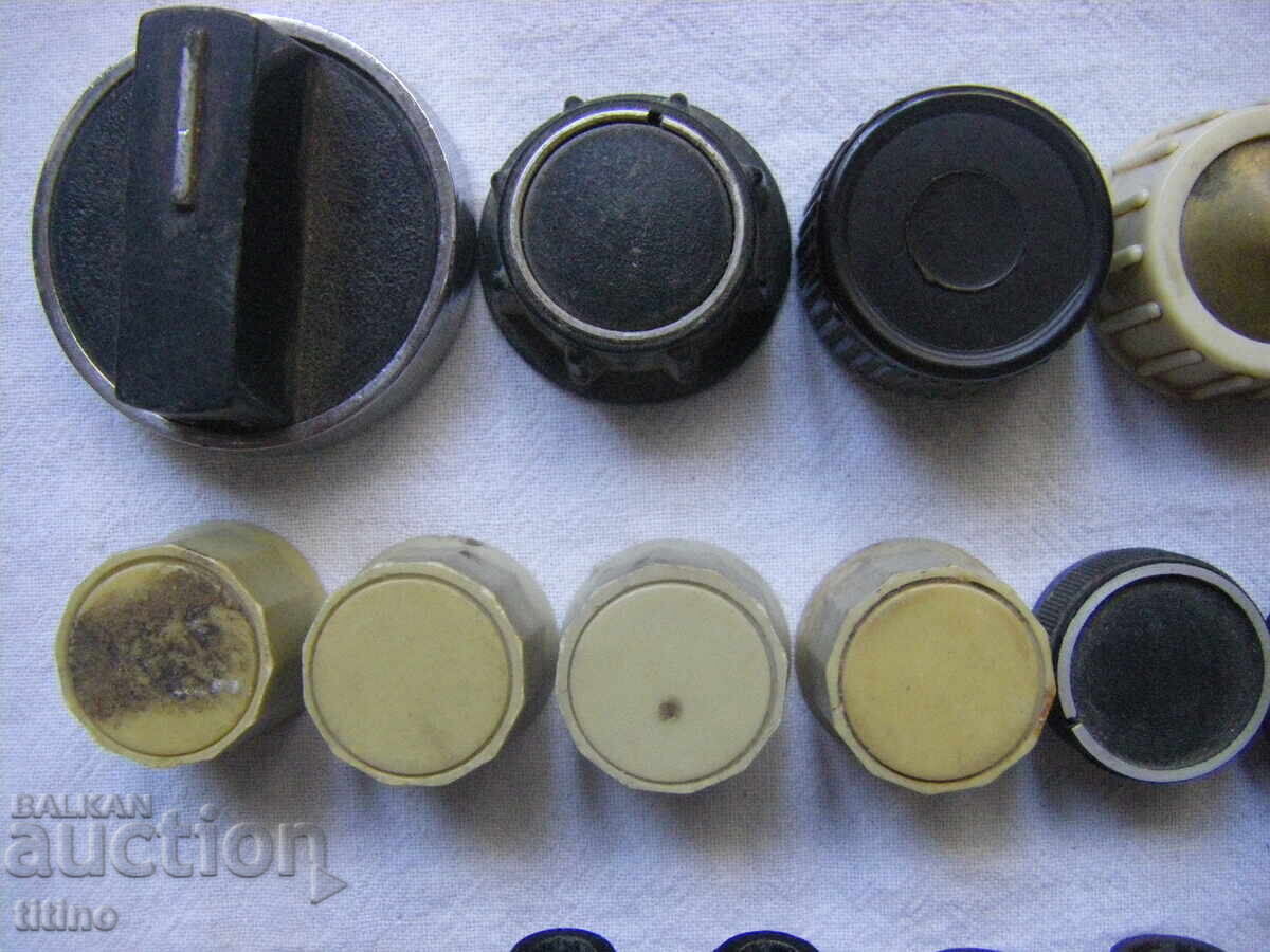 Ποτενσιόμετρων κουμπιά, περιστροφικά κουμπιά με τιμή 20.00 BGN | € 10.23