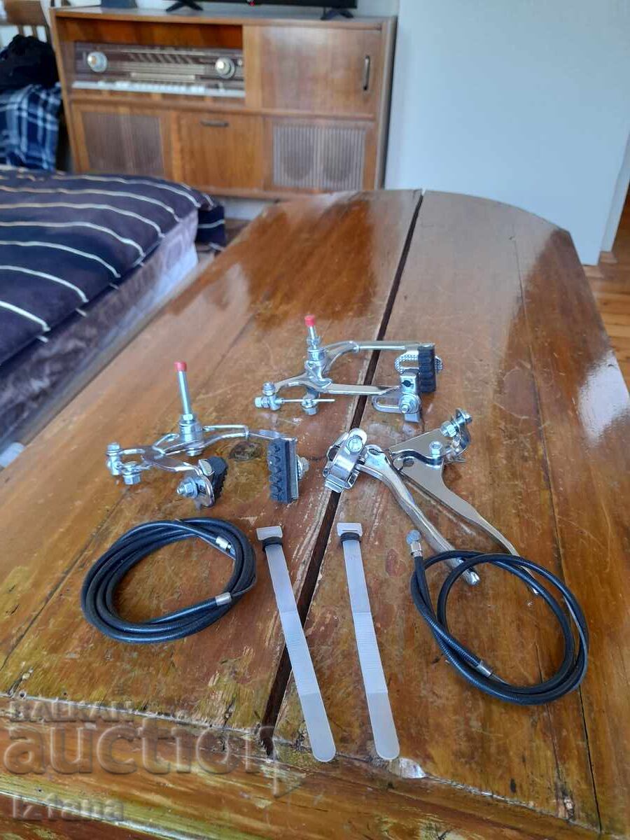 Set complet de frâne pentru bicicletă, bicicletă cu preț 110.00 BGN | € 56.24 Set complet de frâne pentru bicicletă, bicicletă cu preț 110.00 BGN | € 56.24