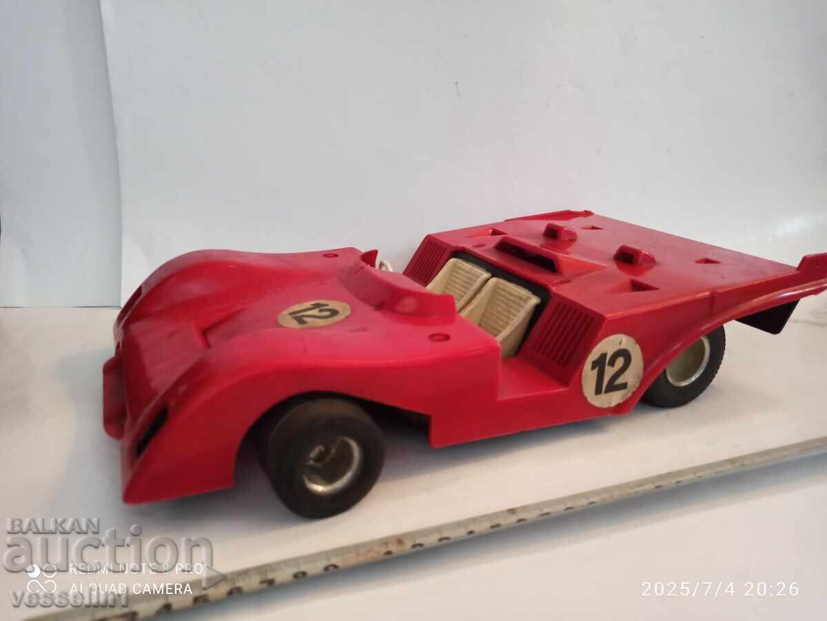 Jucărie veche Piko Ferrari 350 mașinuță 1/12 rară DDR cu preț 38.00 BGN | € 19.43 Jucărie veche Piko Ferrari 350 mașinuță 1/12 rară DDR cu preț 38.00 BGN | € 19.43