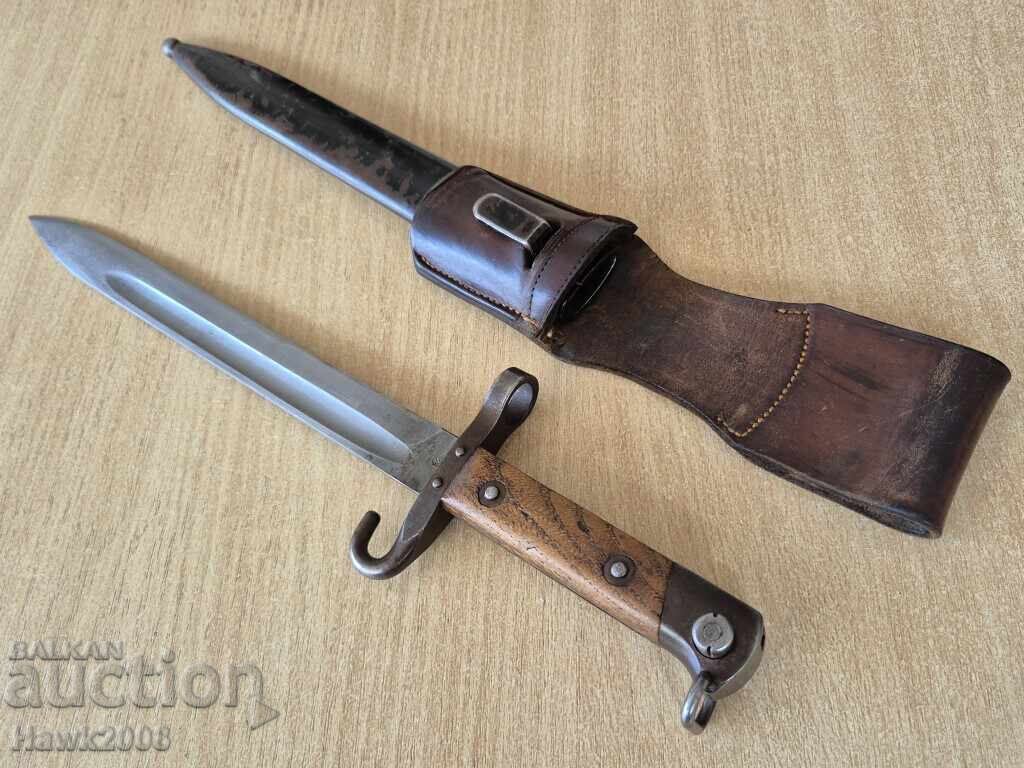 Licitație Teacă Mannlicher M 95, cuțit lopată, iatagan, sabie, pumnal, cuțit