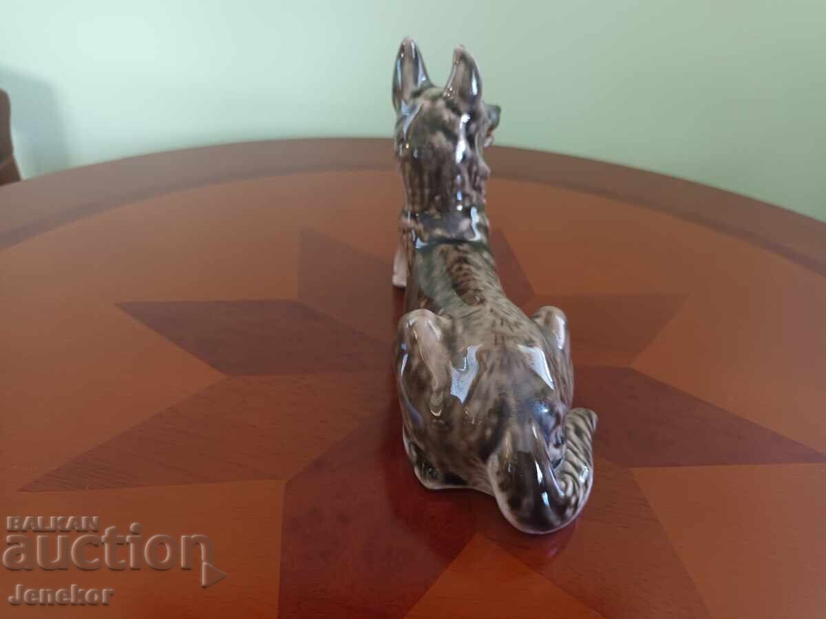 Δημοπρασία ΛΦΖ φιγούρα