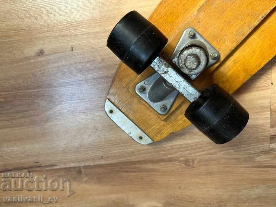 Delivery of Small Skateboard - 60cm