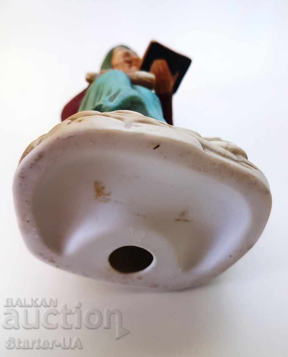 Figurină de porțelan "Bunica". Biscuiți - 5